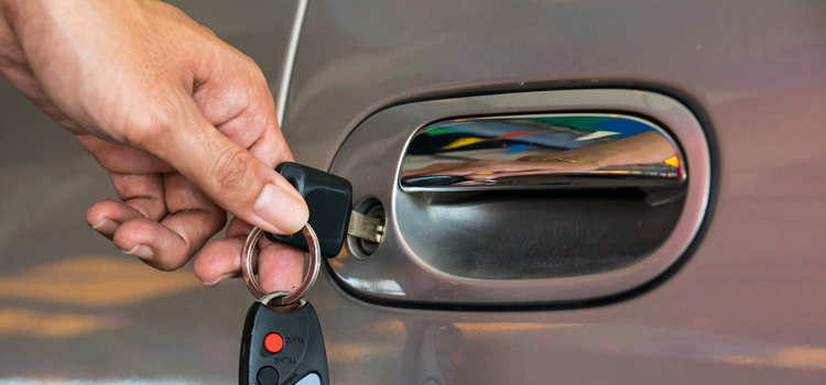 Car door lock repair in Rancho San Diego
